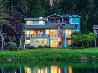 4 Spinnaker Ln, Bellingham, WA 98229