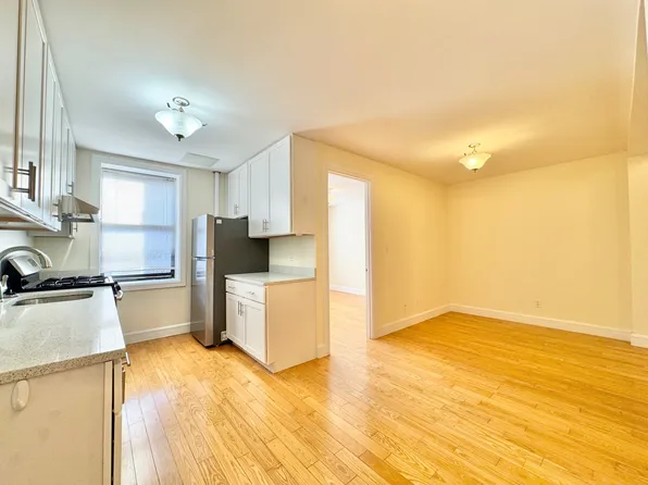 36-40 Bowne Street image 13 of 21