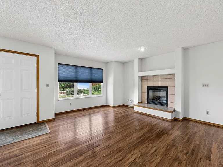 5660 Many Springs Dr — Photo 15