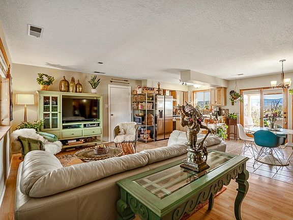 5th image of 6602 Barranca Dr