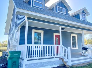 228 S Wall St, Mountain Grove, MO 65711