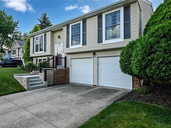 3rd image of 1624 Kasserine Ct