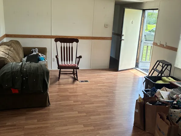 4825 Old Stone Rd, Sumter, SC 29150