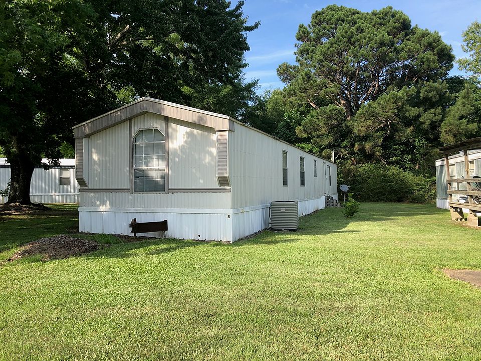1st image of 1384 Louisville St Lot 5