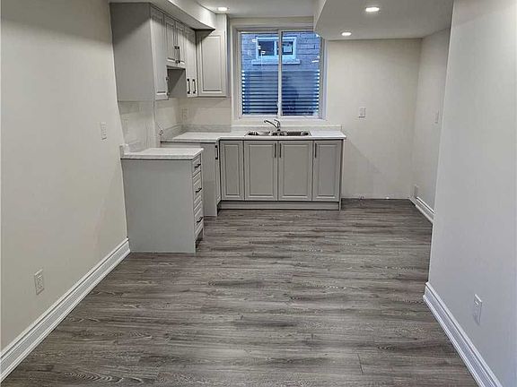 5th image of 151 Agro St #Basement