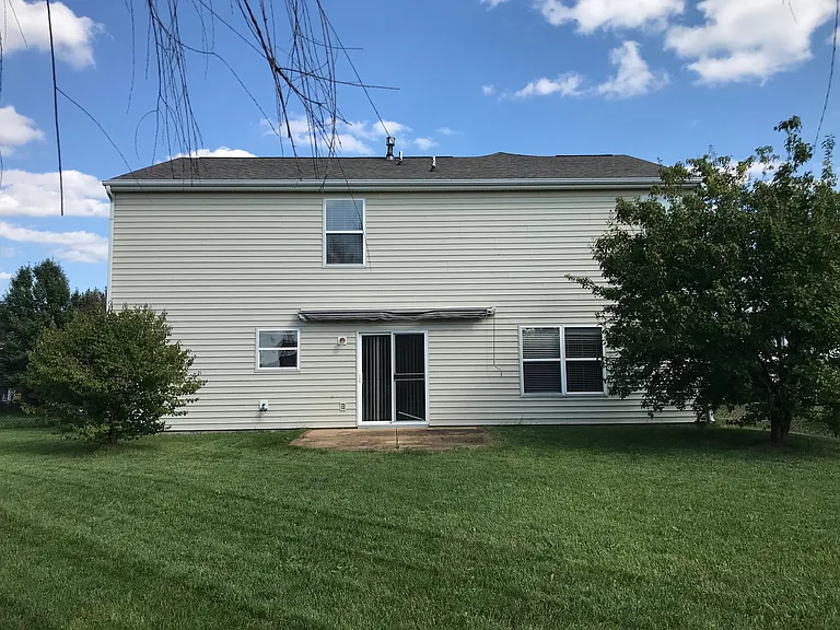 1686 Salina Dr — Photo 15