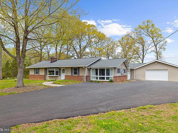 2nd image of 2508 Lincrest Rd