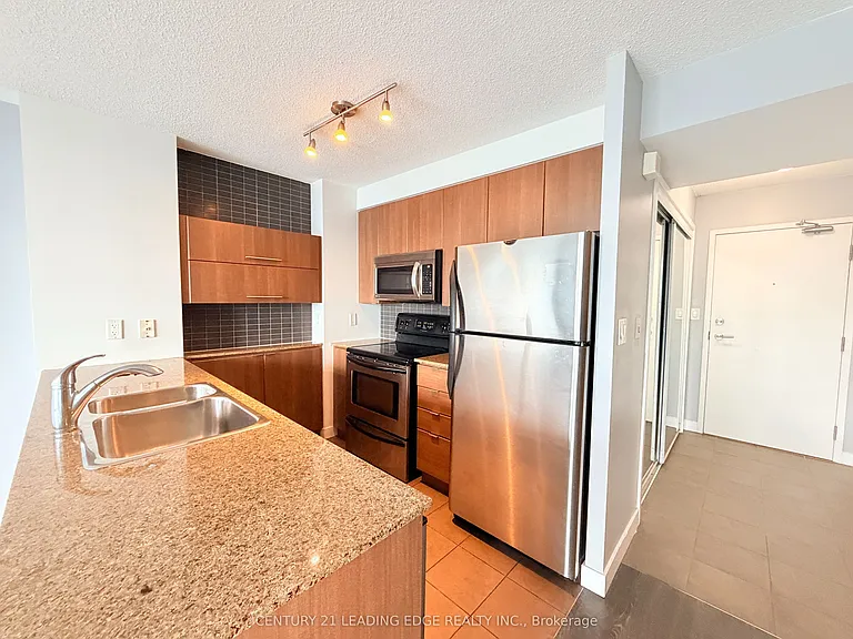11 Brunel Ct #1501 — Photo 6