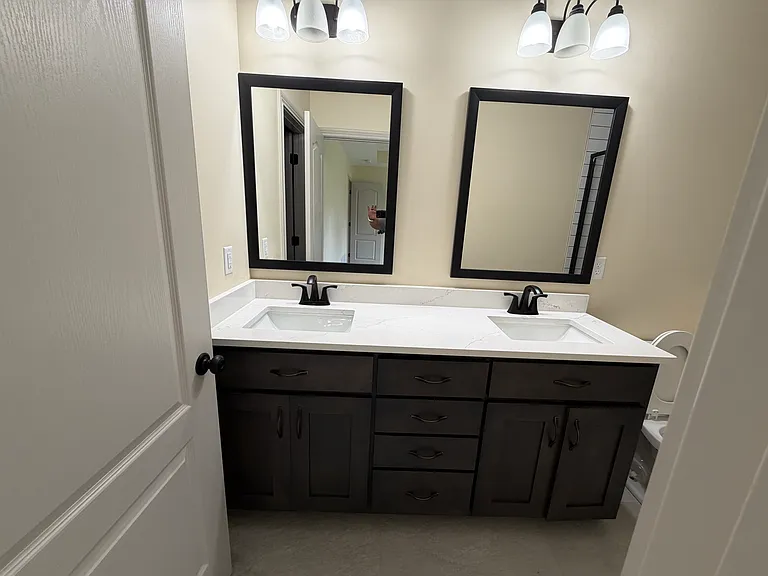148 Wooded Glen Dr — Photo 8