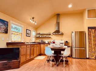 1859 Golf Course Rd #B, Bayside, CA 95524