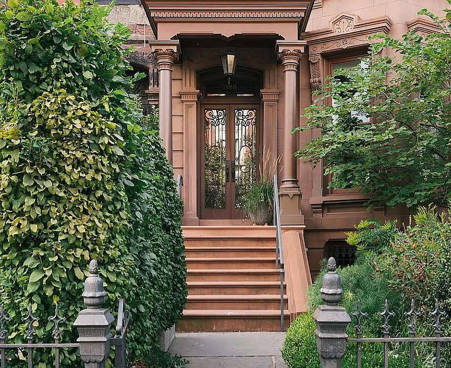 1st image of 388 Washington Ave #1