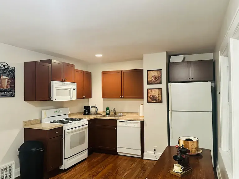 161 E North Ave #2 — Photo 11