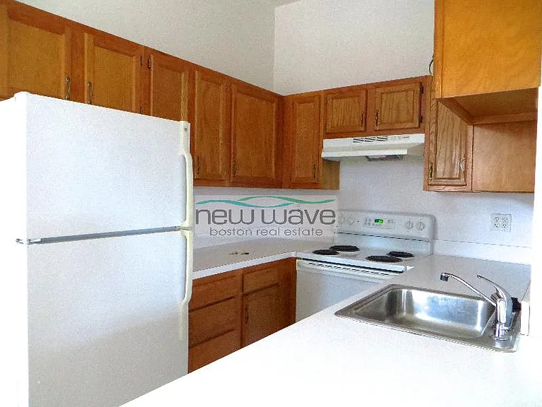 12 Columbus Sq #6 — Photo 12