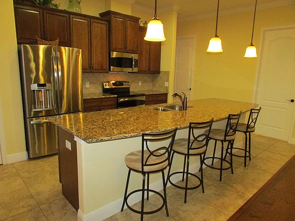 4th image of 4800 Lago Vista Cir