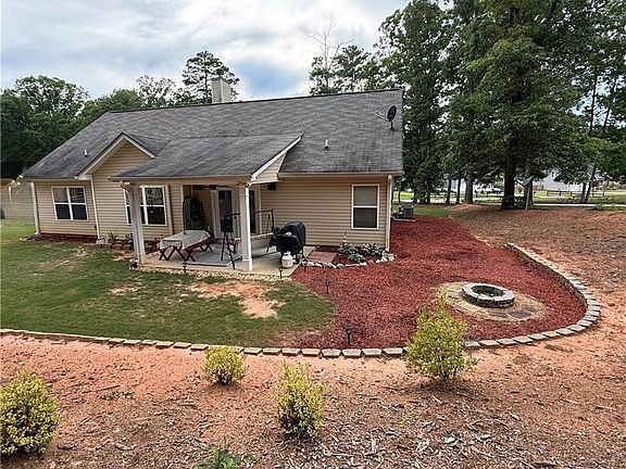 4th image of 338 R C Thompson Rd