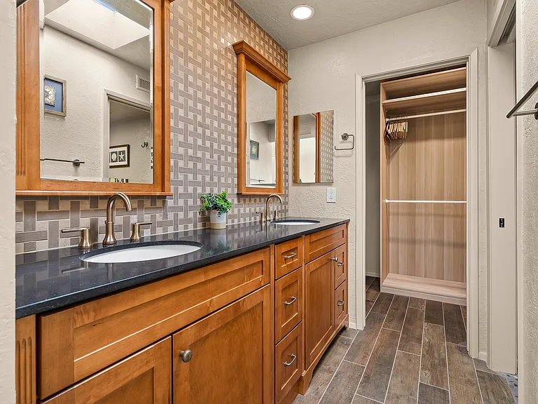 4525 E Camino De Oro — Photo 27