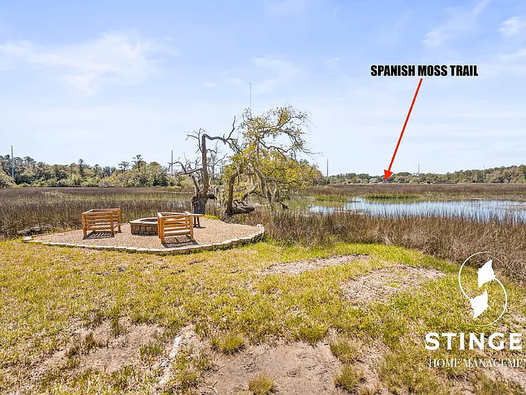 2927 Waters Edge Ct W — Photo 2