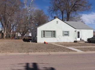 621 E 2nd St, Kimball, NE 69145