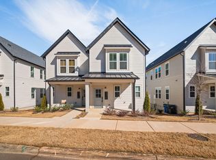 857 Athens Dr #102, Raleigh, NC 27606