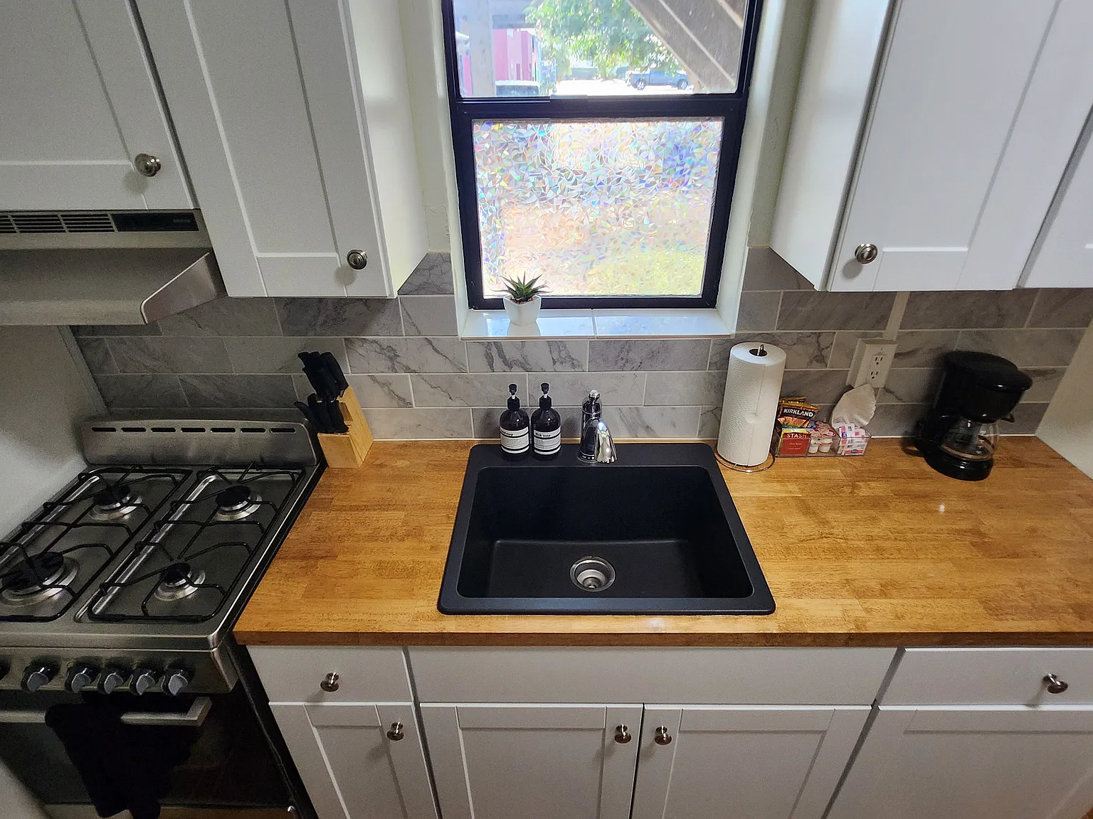 Studio, 450 sqft, $1,350 — Photo 3