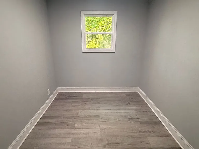 4140 W Broadway — Photo 24