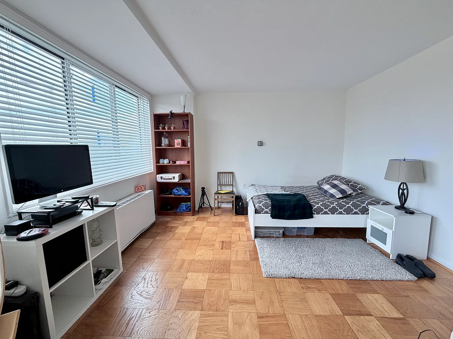 Studio, 458 sqft, $1,500 — Photo 2