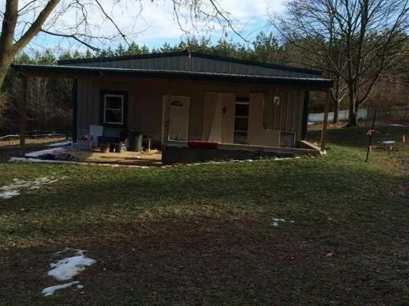 6025 Hoff Rd, Spring Grove, PA 17362