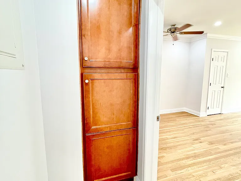 3178 S Barrington Ave #103 — Photo 10