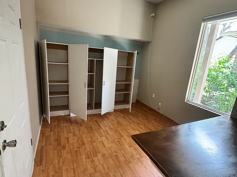 10101 Alcott Cv — Photo 3