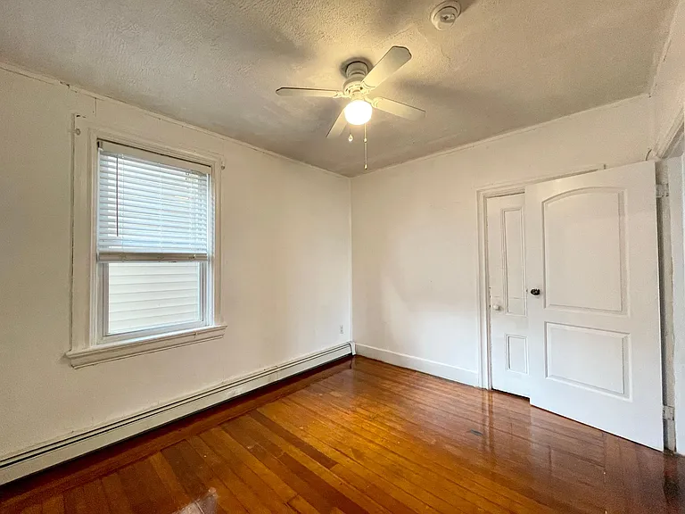 48 America St #2A — Photo 10