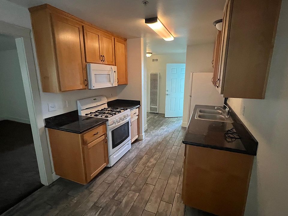 475 Melville Rd Garberville, CA, 95542 Apartments for Rent Zillow