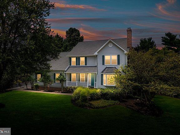 2nd image of 121 Laurel Grove Rd