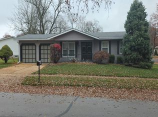 2011 Marrisa Dr, Florissant, MO 63031