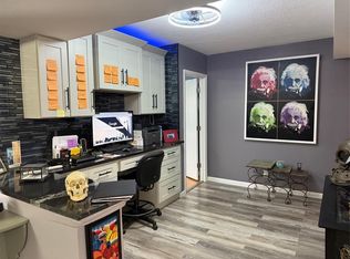 25 SE 13th St APT B2, Boca Raton, FL 33432
