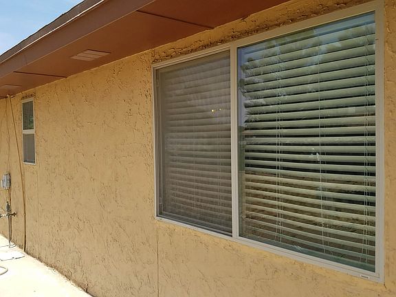 3rd image of 10755 Limas Dr