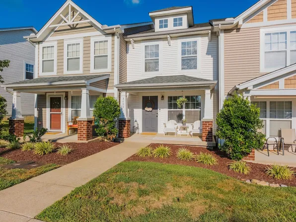 3433 Harpeth Springs Dr, Nashville, TN 37221