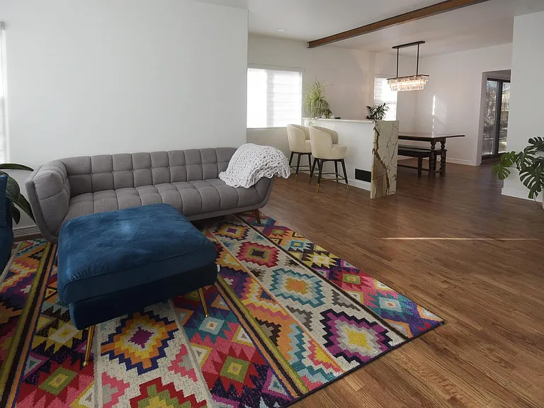 1028 E Rio Grande St — Photo 4