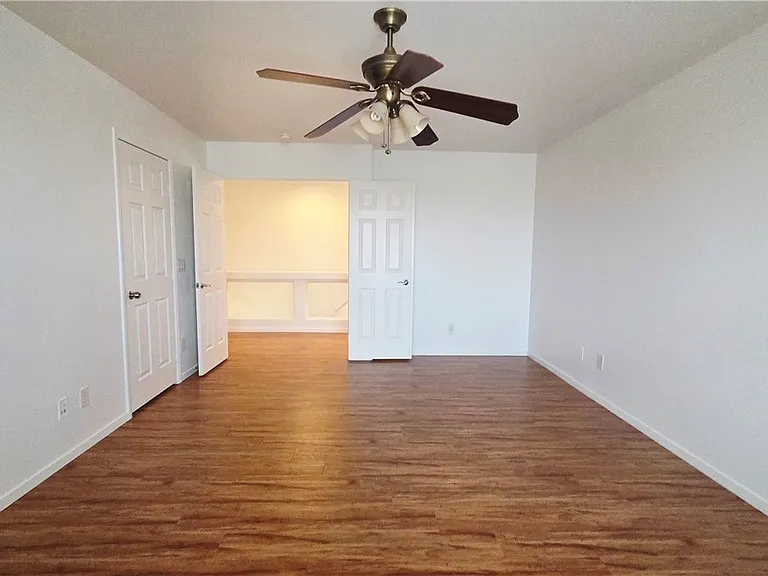 7642 Good Fortune Ct — Photo 34