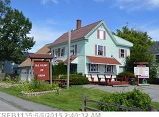 28 Bowdoin St, Winthrop, ME 04364