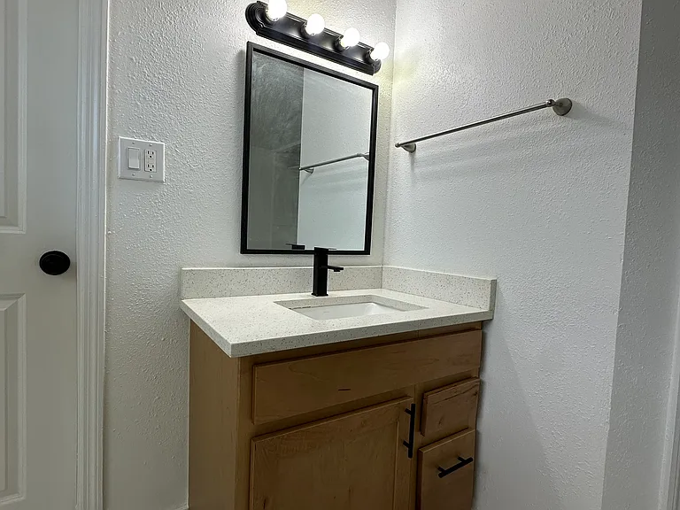 1805 Reynolds Rd #18 — Photo 9