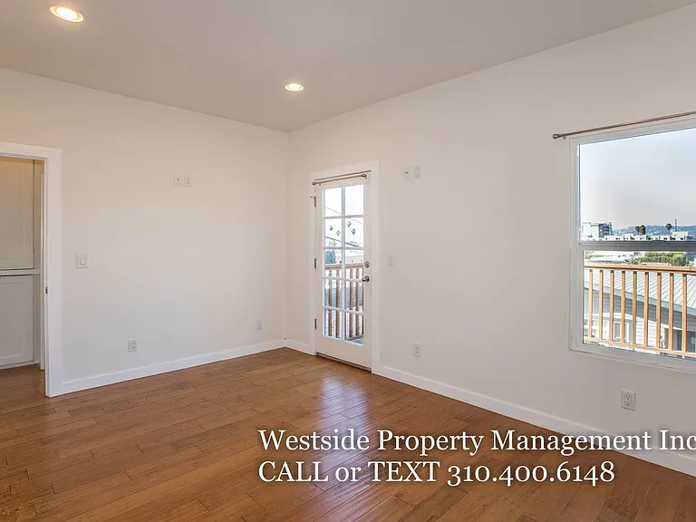317 Parkman Ave #321 — Photo 7