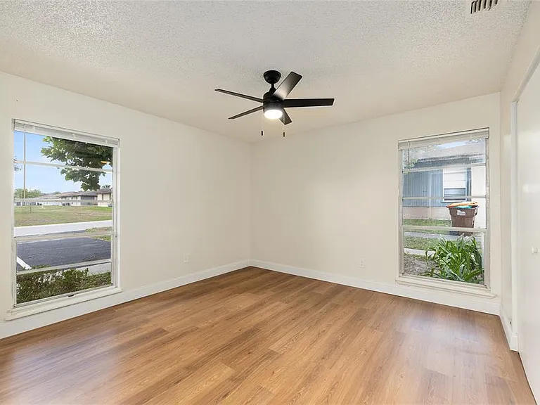 3025 SE 55th Ave — Photo 22