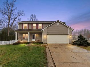 9105 Timbercrest Ln, Whitmore Lake, MI