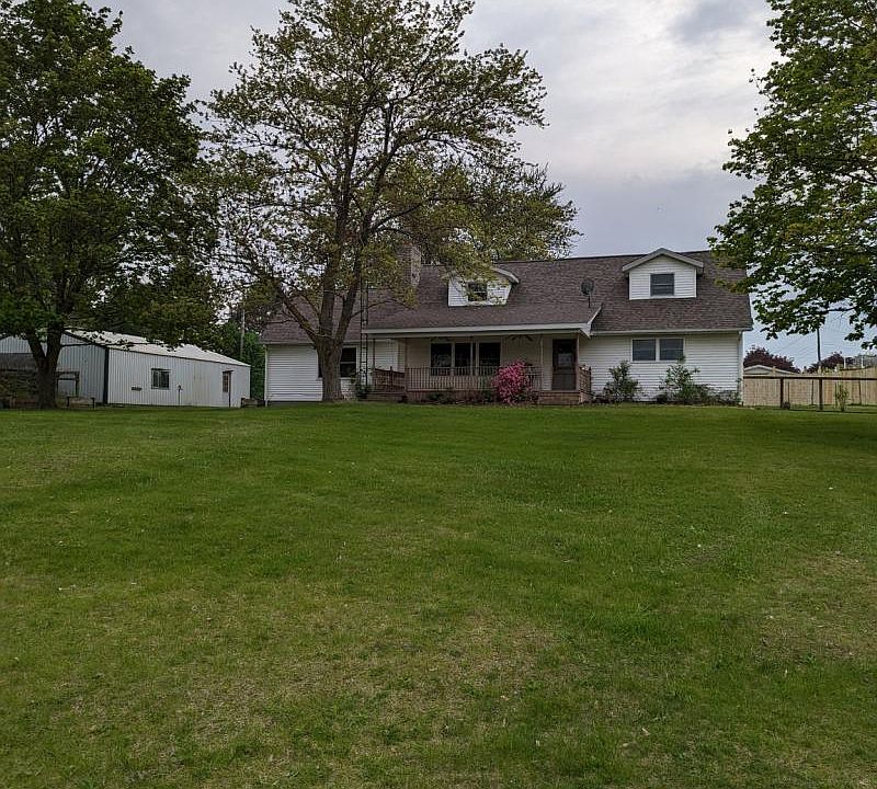 1st image of 50 Mary Ann Dr