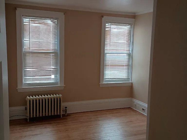 30 Mechanic St — Photo 11