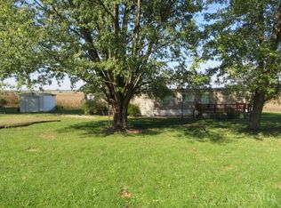 7027 Campfire Cove Cir, Hillsboro, OH 45133