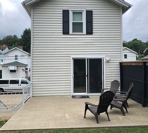3rd image of 43 Zeller St