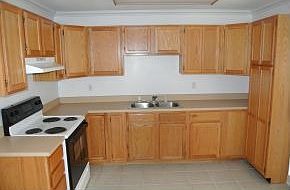 2nd image of 1204 NE 32nd Pl