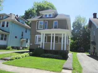 121 Penhurst St, Rochester, NY 14619