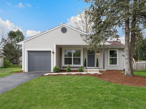 348 Westbrook Cir, Naperville, IL 60565